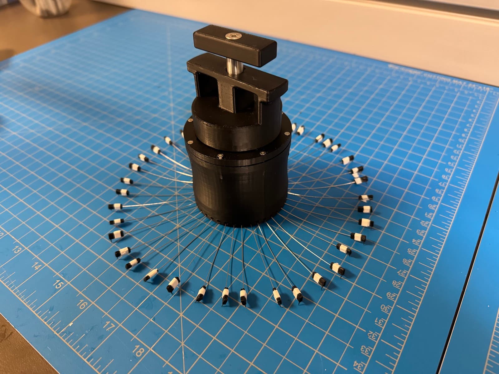 The finished radial microspine gripper